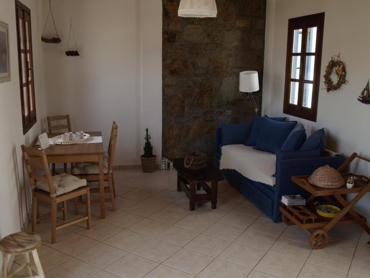 Ornos Seaside Blue Villas Екстериор снимка